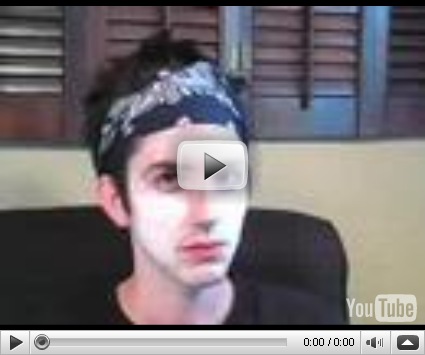 How to Survive a Zombie Attack this Halloween video41e5d38480d0 How to Survive a Zombie Attack this Halloween